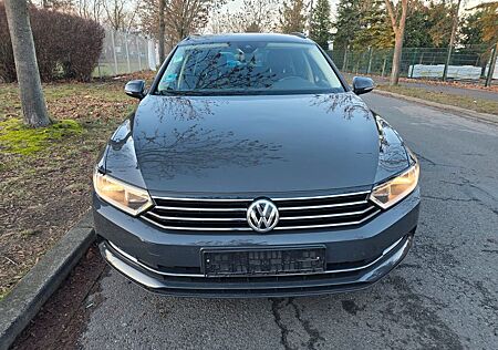 VW Passat Volkswagen 2.0 TDI SCR DSG Comfortline Comfortline
