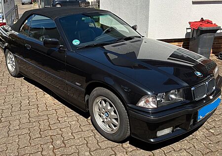 BMW 318i Cabrio