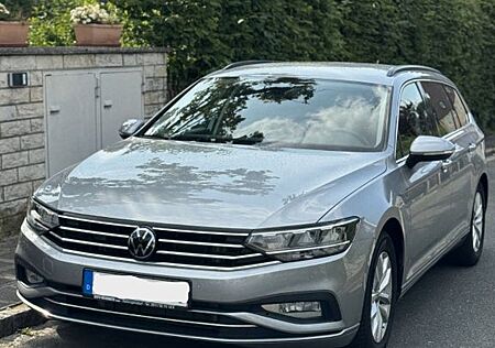 VW Passat Variant Volkswagen 1.5 TSI OPF DSG Business Vari...
