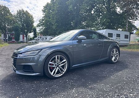 Audi TT Coupe 1.8 TFSI -