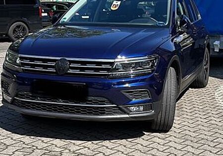 VW Tiguan Volkswagen 2.0 TSI 162kW DSG 4MOTION Highline Hi...