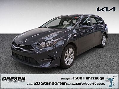 Kia Ceed_sw Vision 1.5 KAMERA,CARPLAY,DAB,SITZHZG,NA