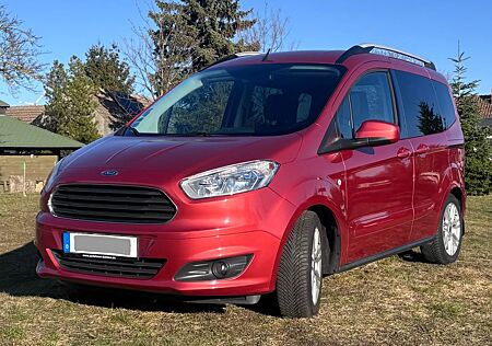 Ford Tourneo Courier Titanium, TÜV neu, PDC, SHZ, Klimaautomatik