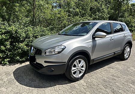 Nissan Qashqai 2.0 ALL-MODE 4x4 Acenta CVT-M6 Autom...
