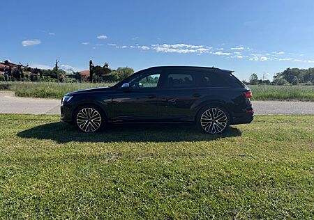 Audi SQ7 Pano B&O 7 Sitze Massage 8 fach