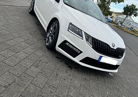 Skoda Octavia RS TSI DSG|4XSHZG|EIBACH|Standhzg|Alcant