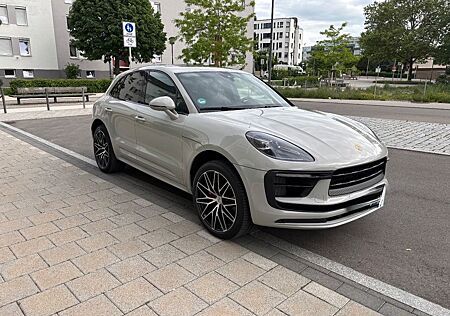 Porsche Macan S Sport Design, LED-Matrix, 21 Zoll, BOSE