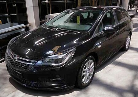 Opel Astra Business S&S 1.5 CDTI Klima NAVI WR LED