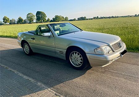 Mercedes-Benz 320 SL320