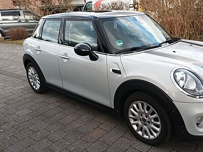 MINI Cooper 1,5 Navi+Panorama+PDC
