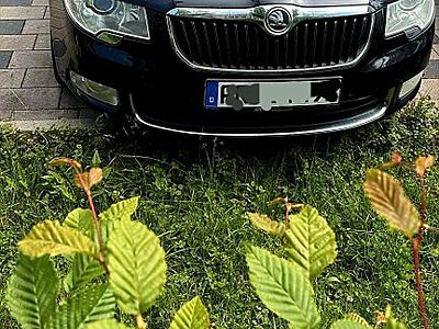 Skoda Superb 2.0 TDI CR 125kW DSG Ambition Combi A...