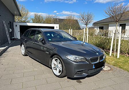 BMW 535d Touring A - M Paket, Mega Ausstattung.