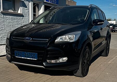 Ford Kuga Titanium *Allrad*AHK*2-Zonen-Klima*PDC*