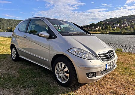 Mercedes-Benz A 170 AVANTGARDE, TÜV neu, Scheckheft, wenige km