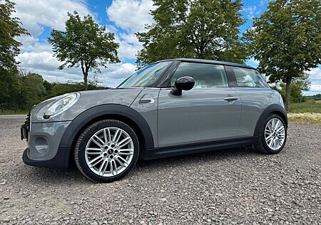 Mini Cooper Automatik, Navi, LED, Sitzheizung.