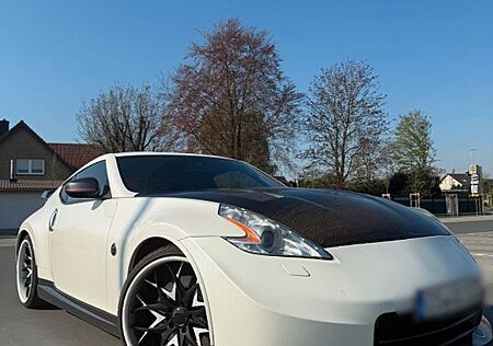 Nissan 370Z Nismo mit 492 PS