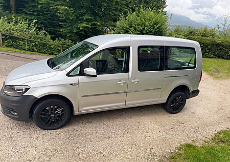 VW Caddy Volkswagen Maxi Allrad +Sortimo-Boden+Camping-Module