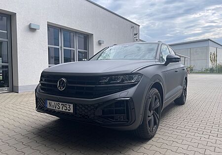 VW Touareg Volkswagen 4Motion R-Line Pano 5 Jahre Garantie