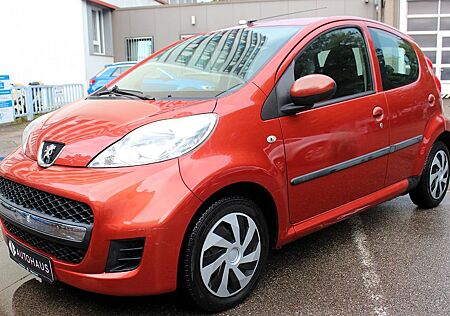 Peugeot 107 Filou KLIMA* 4xTÜRIG* HU 02.2027