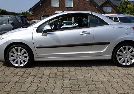 Peugeot 207 CCCabrio-Coupe Platinum Leder Automatik Navi