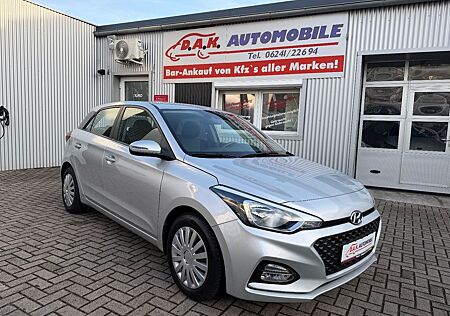 Hyundai i20 YES! 2.Hand+19TKM+Automatik+R.Kamera+SHZ