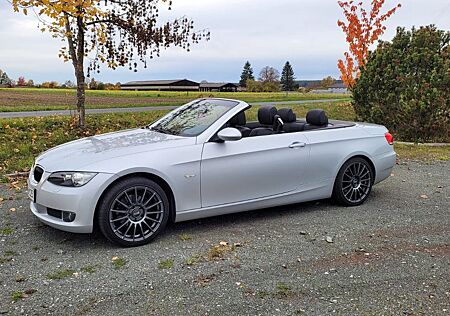 BMW 320i Cabrio -