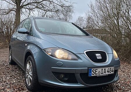 Seat Altea 2.0 TDI 140 PS (103 kW) DSG, AHK