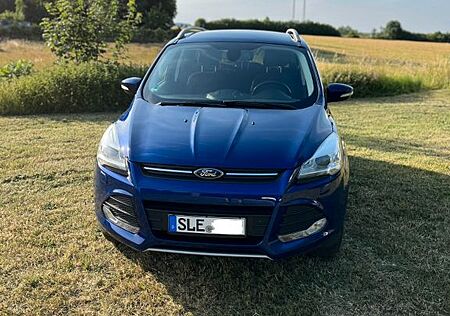 Ford Kuga 2,0 TDCi 4x4 132kW SYNC Edition PowerSh...
