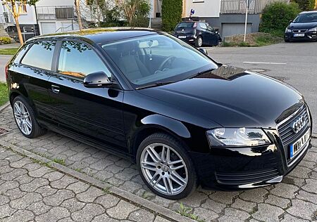Audi A3 1.6 Ambiente Ambiente
