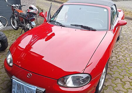 Mazda MX-5 1.9 16V -