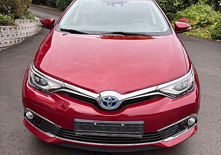 Toyota Auris Touring Sports Hybrid 1,8-l-VVT Free Style