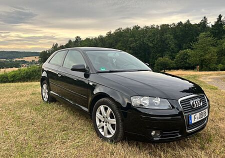 Audi A3 1.6 HU NEU