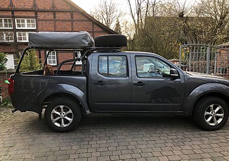 Nissan Navara d40 mit Dachzelt