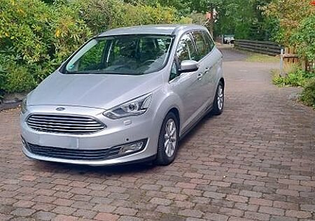 Ford Grand C-Max 1,5 EcoBoost 110kW Titanium