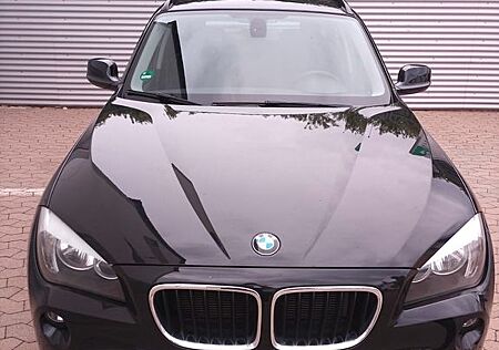 BMW X1 xDrive25i -