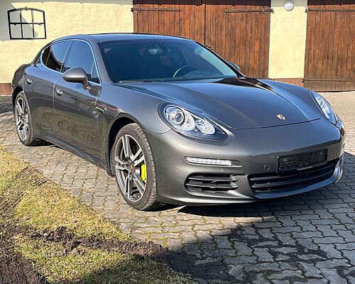 Porsche Panamera E-Hybrid S Bose LED