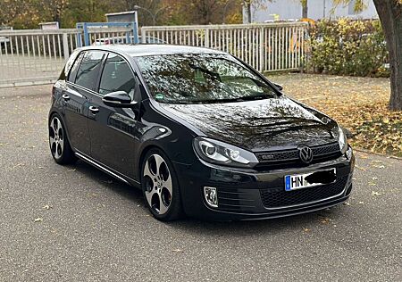 VW Golf Volkswagen 2.0 TSI DSG GTI GTI