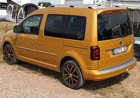 VW Caddy Volkswagen 1,4TSI 92kW DSG BMT Highline 5-Sitzer ...