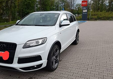 Audi Q7 3.0 TDI (DPF) quattro tiptronic -