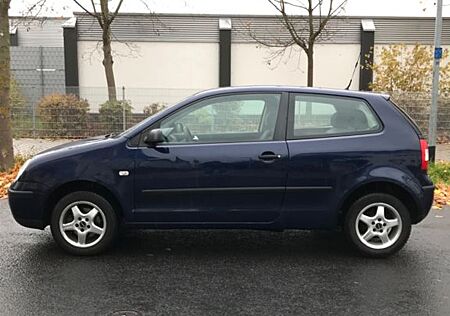 VW Polo Volkswagen 1.2 Basis Basis
