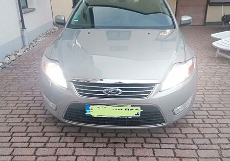 Ford Mondeo 2,3 Ghia X 6-tronic Ghia X