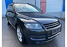 VW Touareg Volkswagen 3.0 V6 TDI/R-Line/Xenon/Standheiz/20Zoll