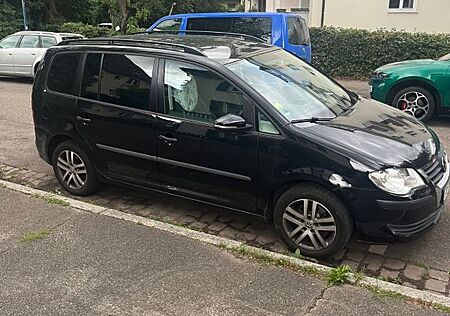 VW Touran Volkswagen 1.6