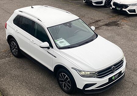 VW Tiguan Volkswagen 2.0 TDI LIFE LED NAVI