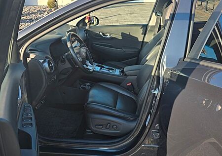 Hyundai Kona Elektro ELEKTRO 150kW Select-Paket -