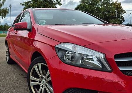 Mercedes-Benz A 180 -