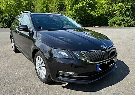 Skoda Octavia 1.6 TDI DSG Ambition Combi Ambition