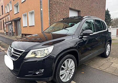 VW Tiguan Volkswagen 1.4 TSI 4MOTION Sport-Panorama-Navi-Xenon