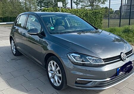 VW Golf Volkswagen 1.0 TSI Comfortline Comfortline