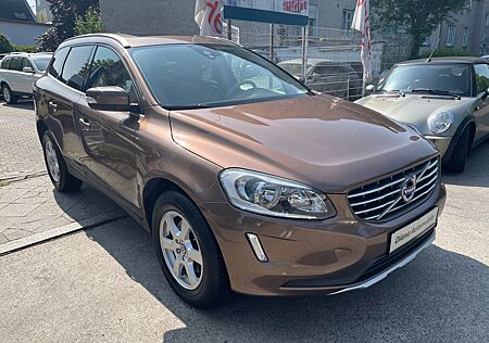 Volvo XC 60 XC60 3.2 AWD Auto.Leder.Panorama